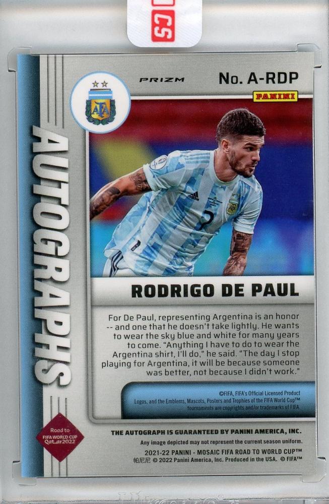 2021-22 PANINI MOSAIC Rodrigo De Paul autographed trading card from Argentina