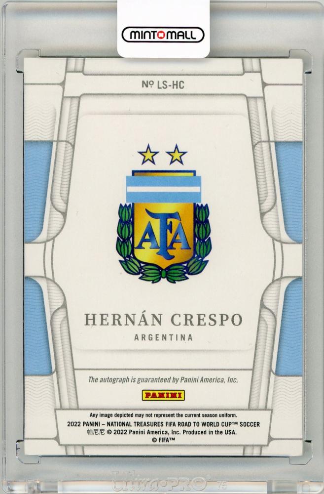 2022 Panini National Treasures Road to World Cup Hernan Crespo Sapphire Autograph soccer card from Argentina number 31 of 49