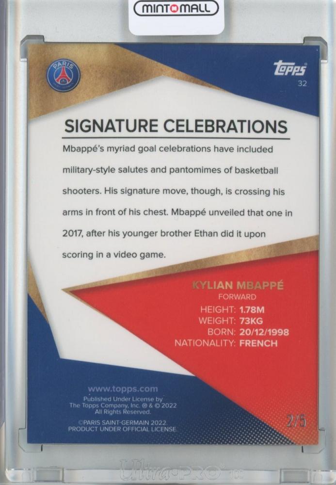 2021-22 Topps Paris Saint-Germain Team Set featuring Kylian Mbappe Signature Celebrations Red Foil card #32 of 5
