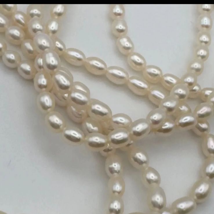 Mikimoto 3WAY 3-row silver necklace and bracelet featuring 4mm freshwater pearls