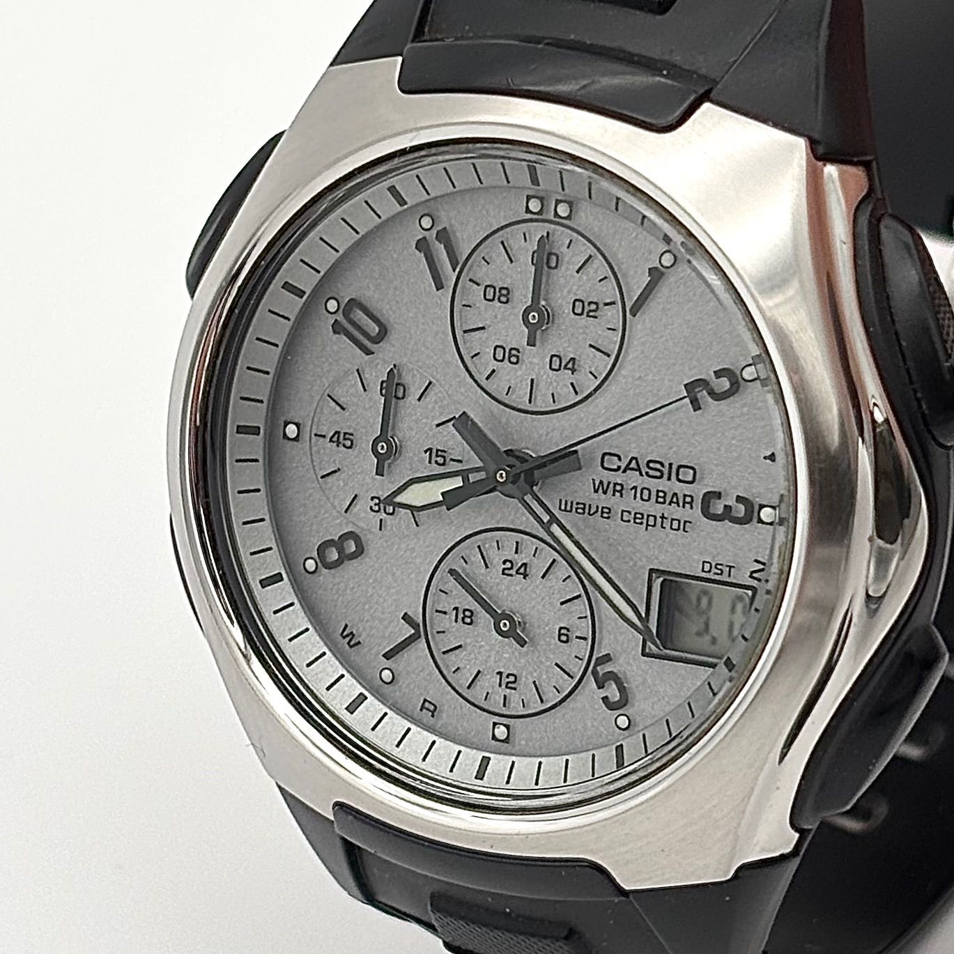 CASIO WVQ-400 Solar Men's Watch — Japanese