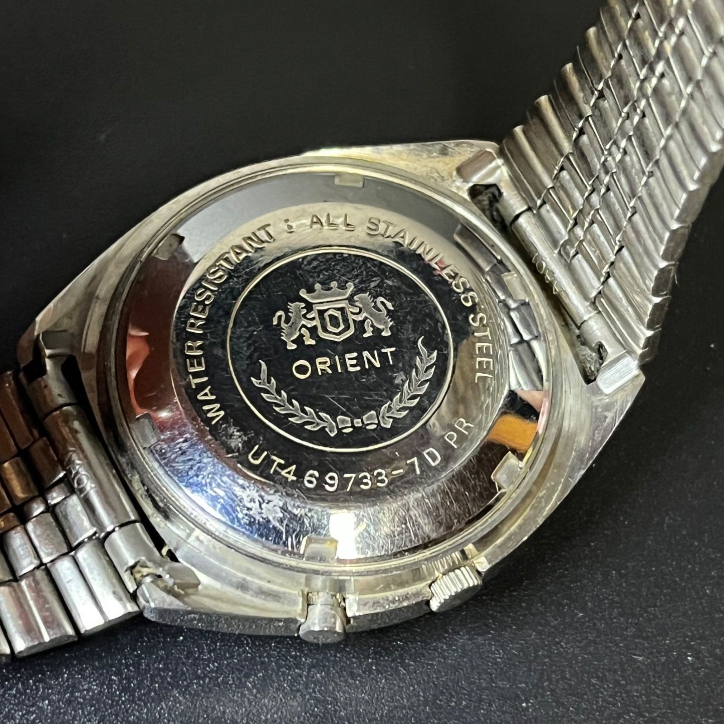 ORIENT UT469733-7DPR Automatic Men's Watch — Japanese