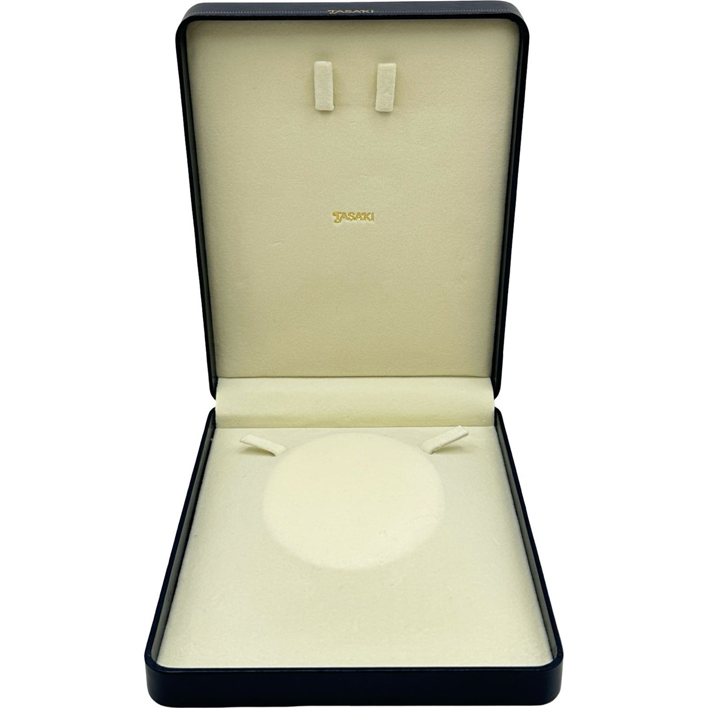 Tasaki K18 gold wire necklace for ladies measuring 43 cm with delicate design and lightweight 4.4 g