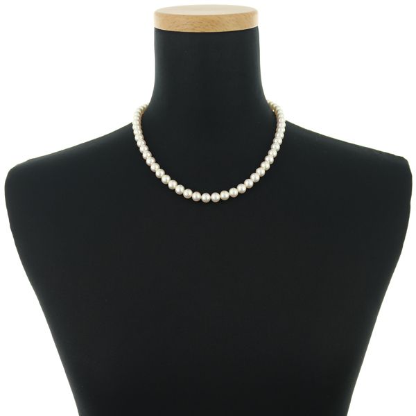 Mikimoto pearl necklace with 7.0-7.4mm pearls on 18K white gold and silver chain, 43cm length