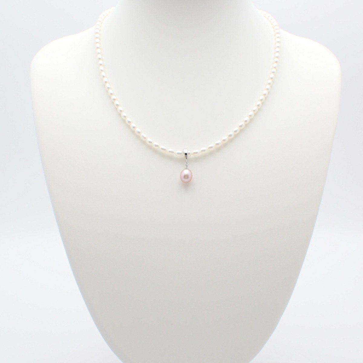 MIKIMOTO PERLITA Necklace made of Silver 925 with a pearl pendant, 41 cm length, elegant design