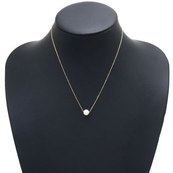 Tasaki Akoya pearl necklace with 7.6mm pearls, 38-41.5cm length, displayed on white background