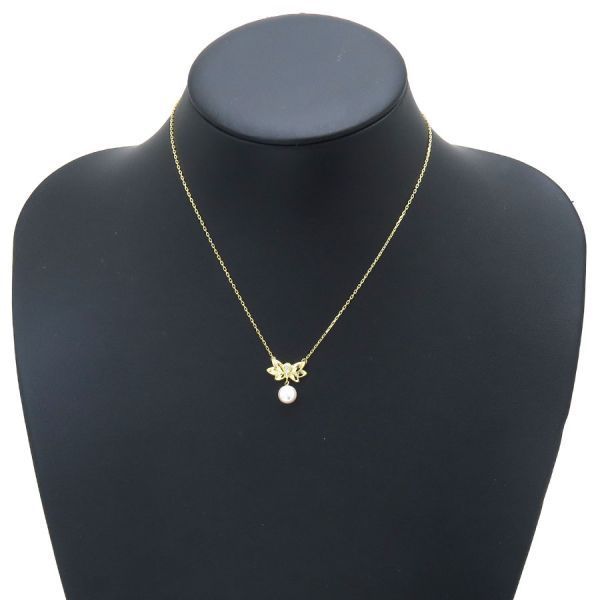 Mikimoto Akoya pearl diamond necklace in yellow gold with 7.0mm pearl, 39cm length, displayed on white background
