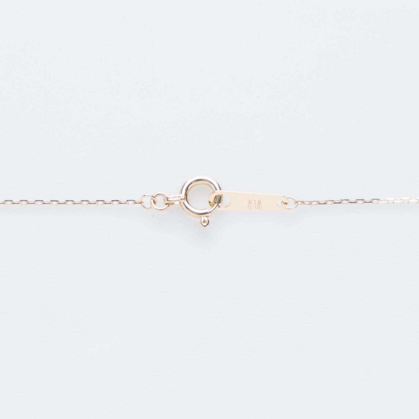 Agete K18 yellow gold necklace with 0.05ct diamond charm measuring 0.3 cm square and 38cm chain length