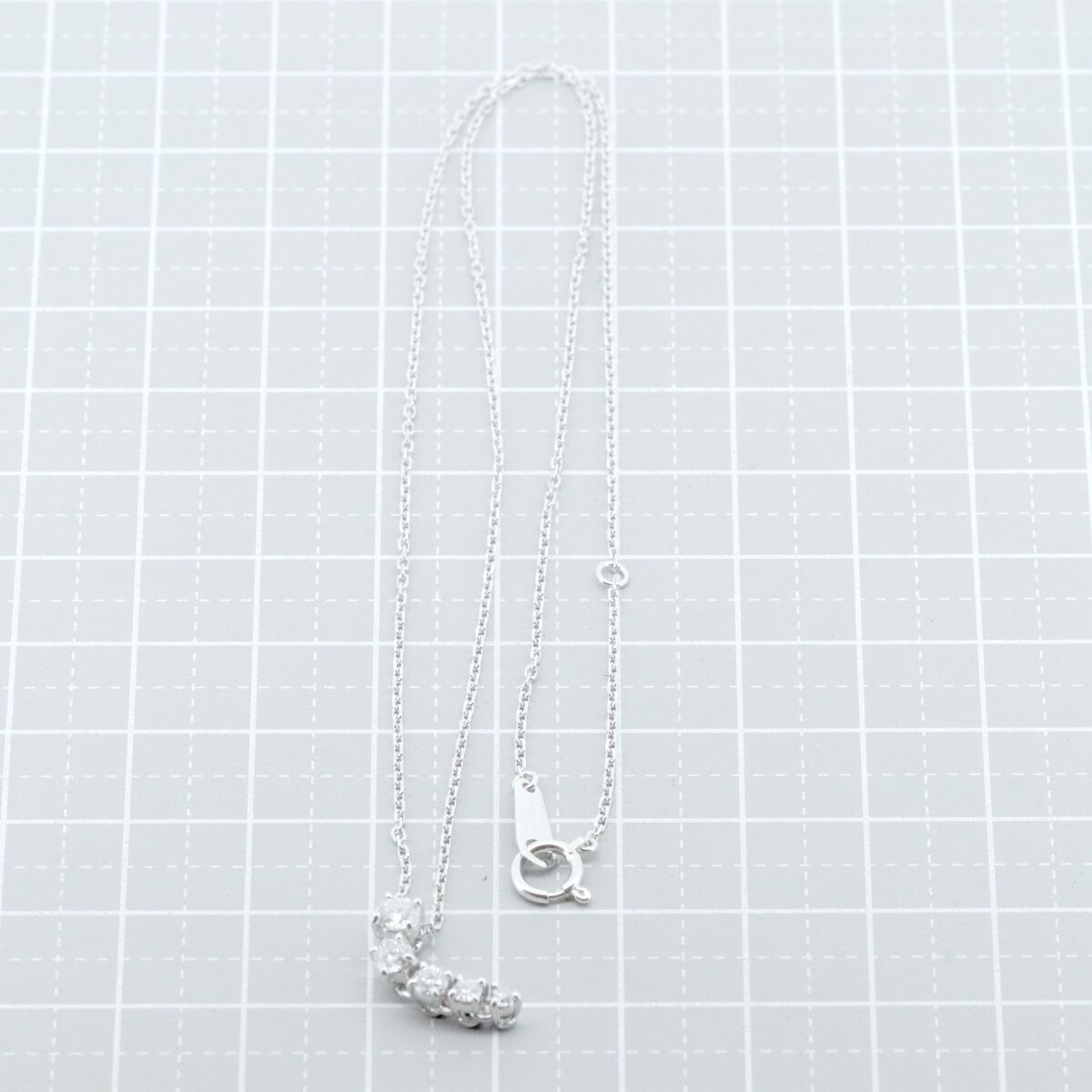 Mikimoto 0.37ct diamond necklace in K18 white gold with adjustable chain and delicate pendant