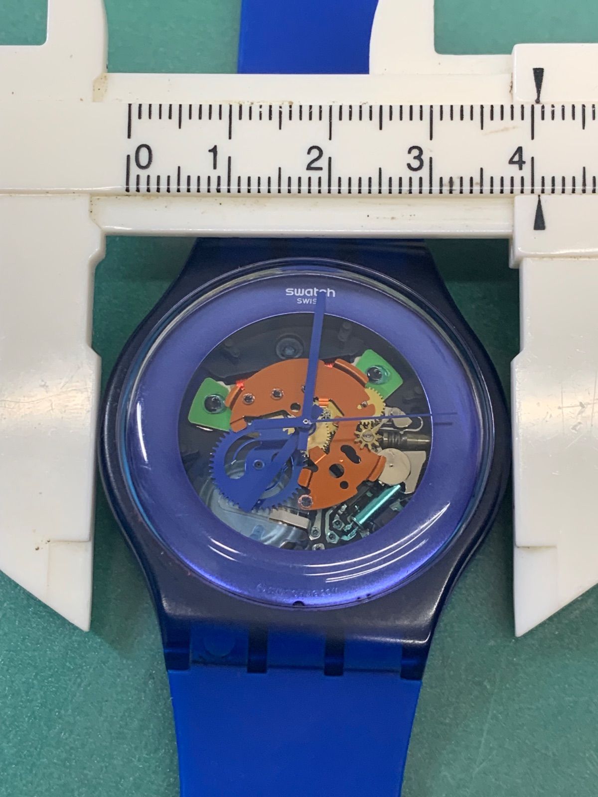 swatch AG 2011 Quartz Men's — Japanese