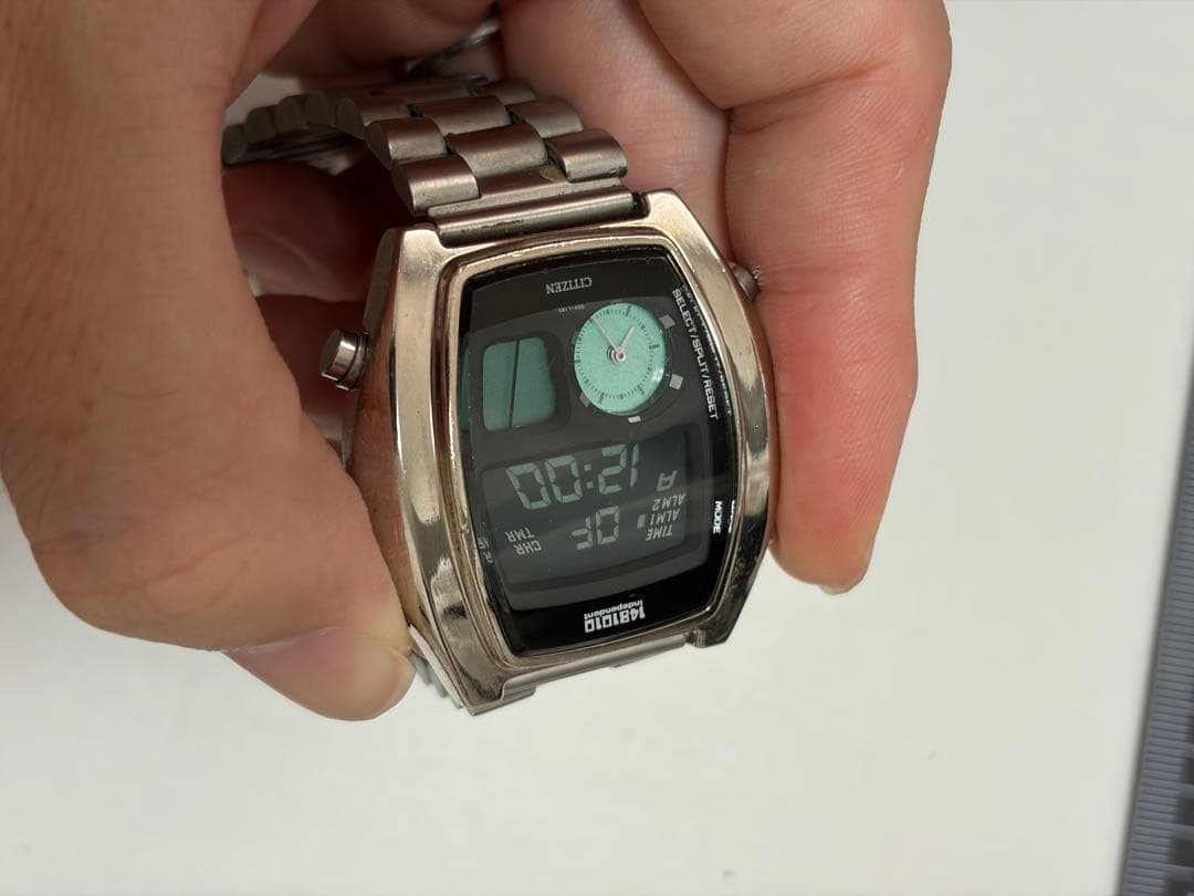 Citizen c351-l16673 Digital Men's Watch — Japanese