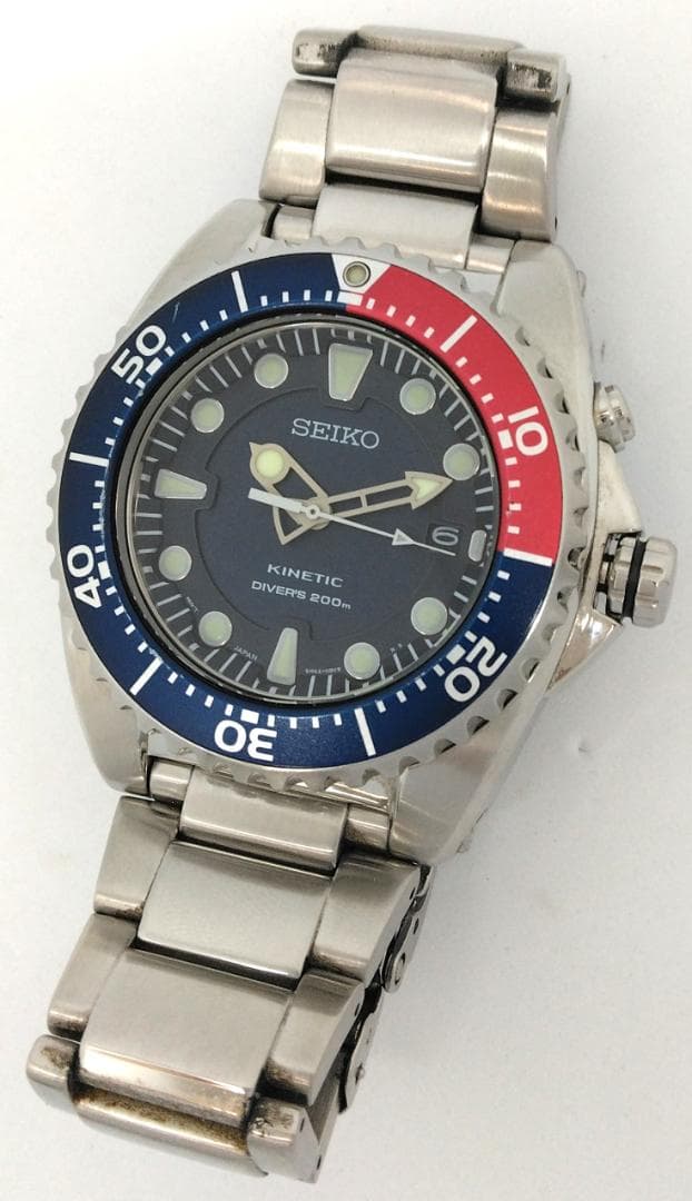SEIKO Kinetic Diver Pepsi Model Men's Watch — Japanese