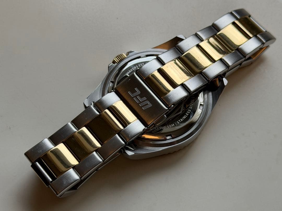 TIMEX UFC コラボ限定コンビダイバー Analog Men's Watch — Japanese