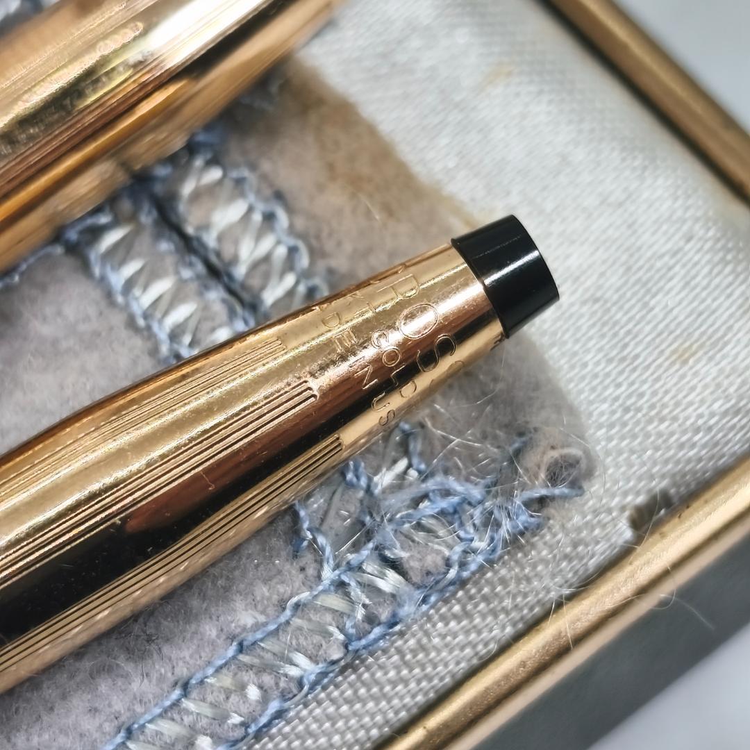 Cross Gold Ballpoint Pen and Pencil set metal body with blue ink and pencil lead in used condition