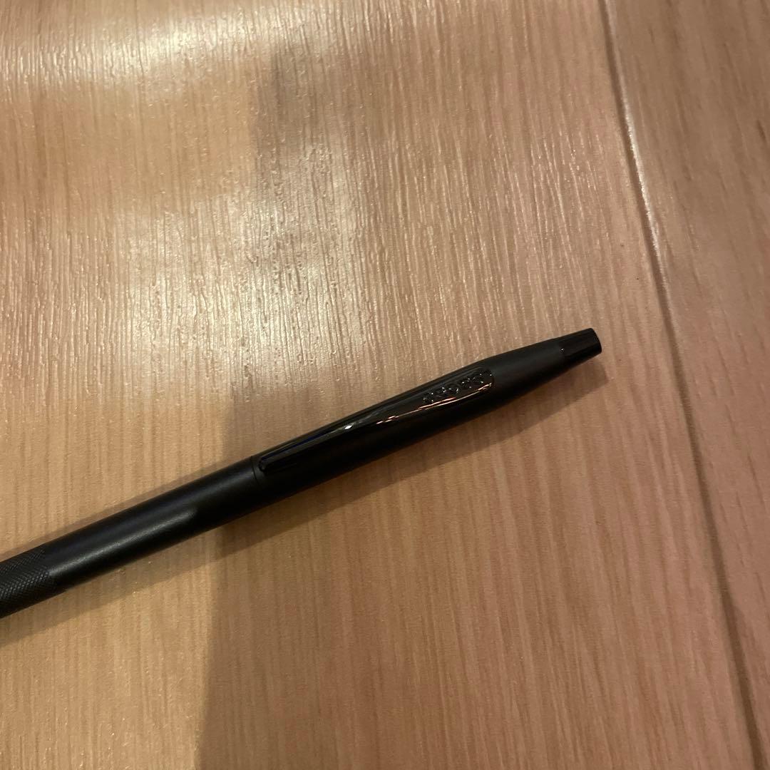 CROSS Desktop Pen No. 47 ballpoint pen with oil-based black ink shown on white background