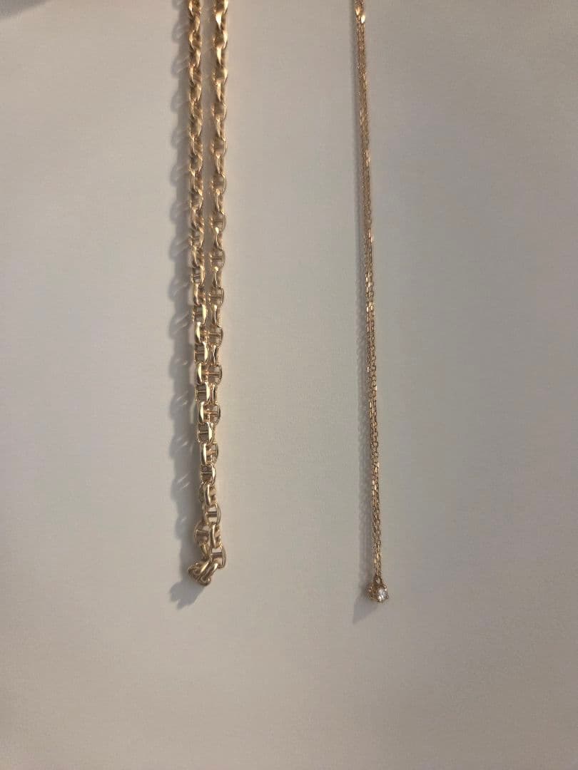 K18 gold diamond necklace with 0.05ct diamonds, 40 cm length, elegant design in gold color