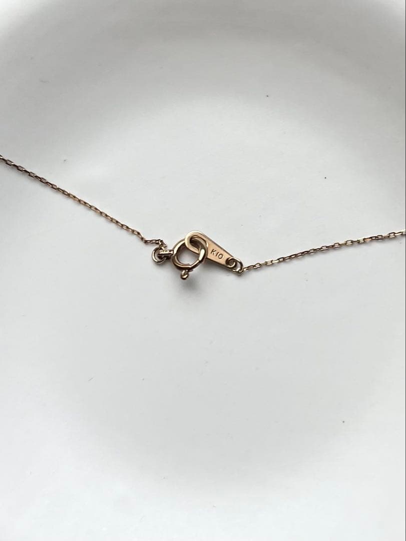 K10 Akoya pearl necklace with 7-8mm pearls set in 10 karat yellow gold chain