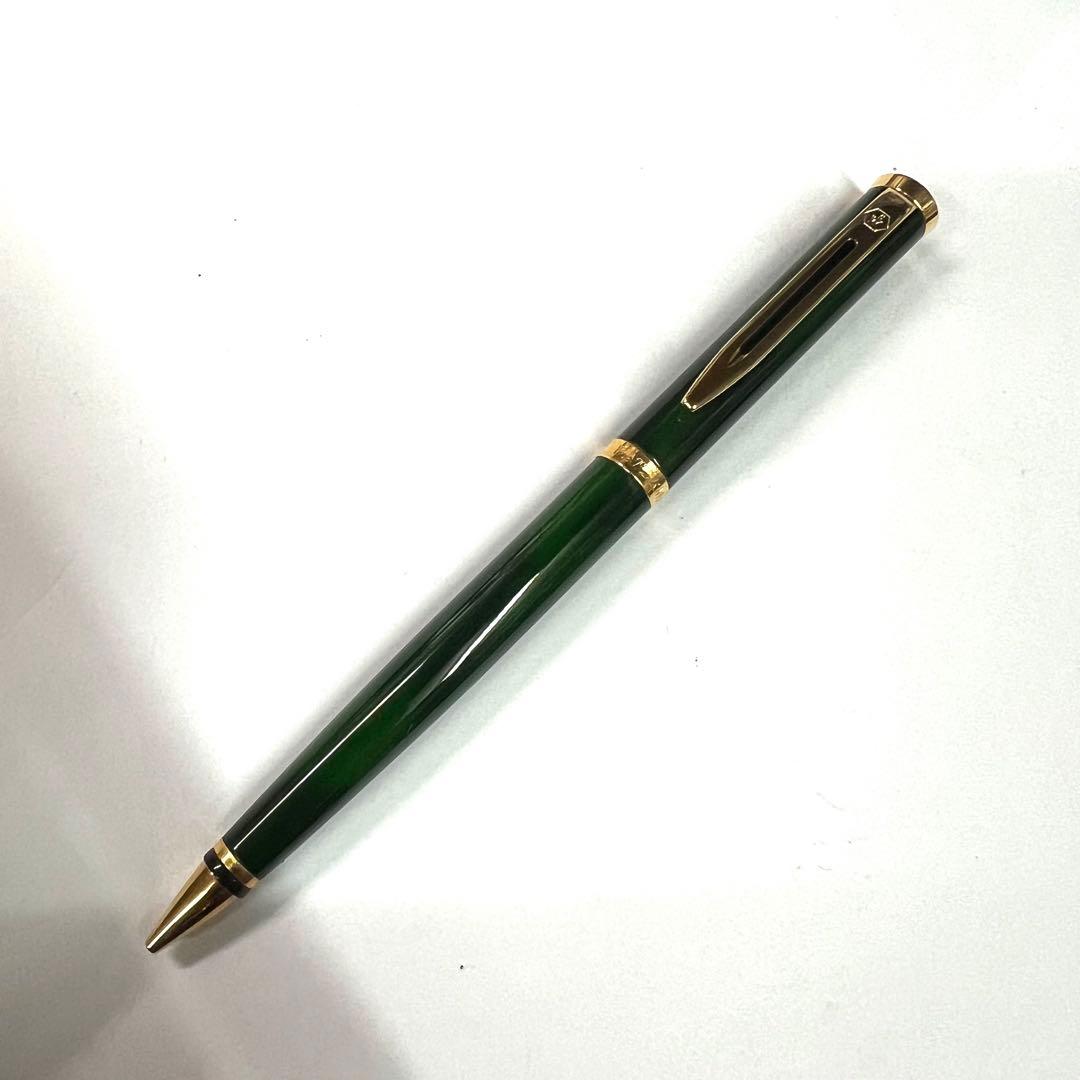 WATERMAN Preface Green Escipist 17 mechanical pencil with green marble pattern and 0.5 mm lead