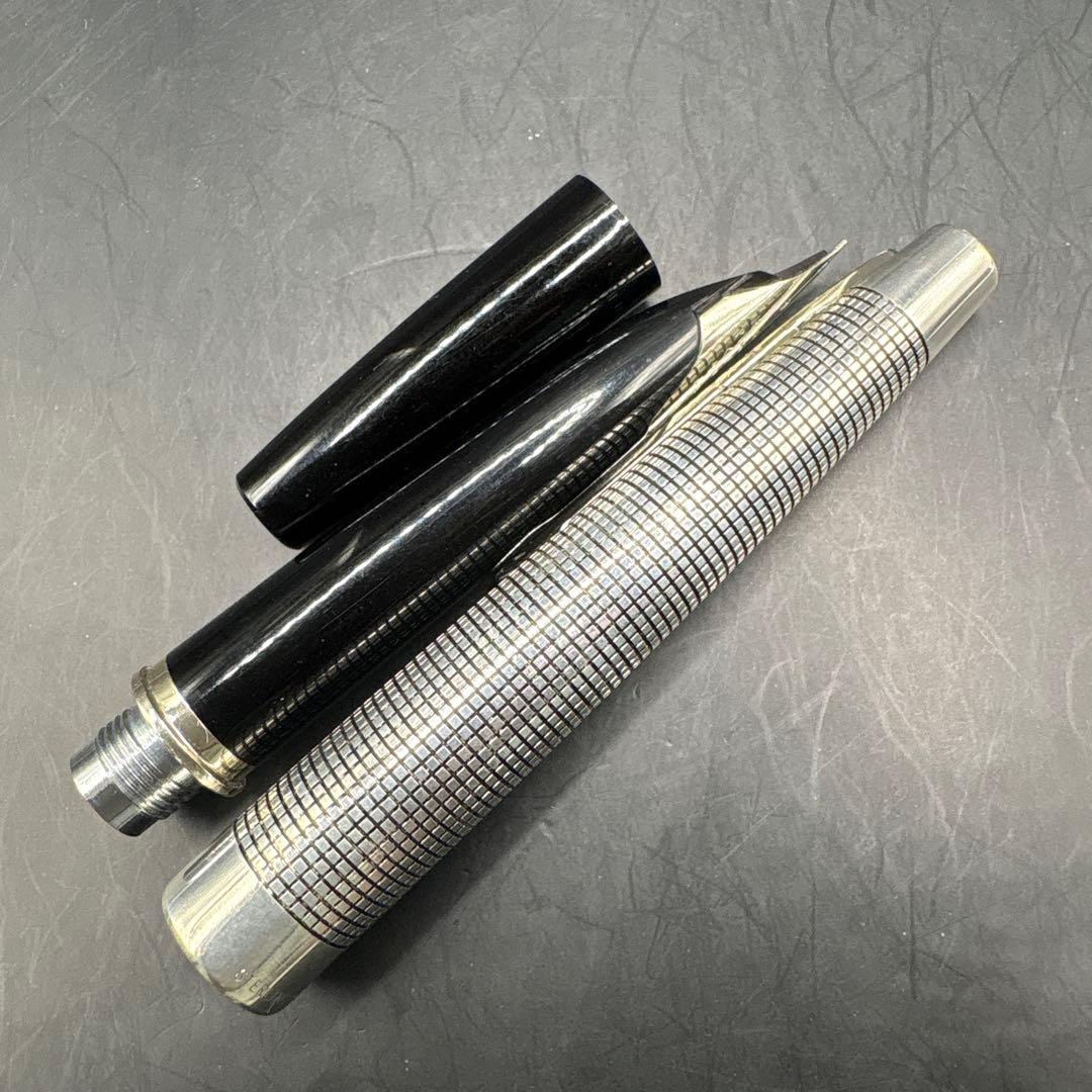 Discontinued rare PILOT Elite S silver fountain pen with 18K extra fine nib and sterling silver cap