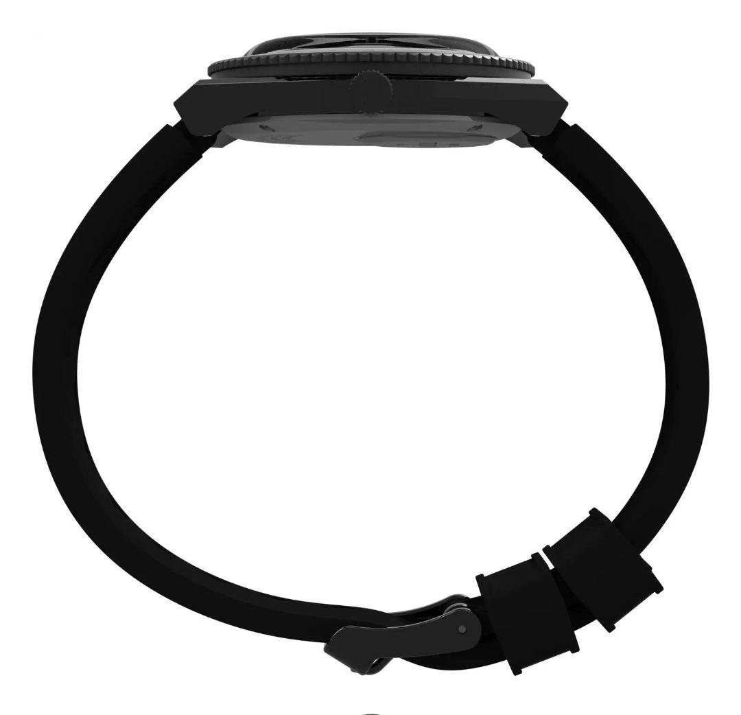 TIMEX TW2V38200 Quartz Men's Watch — Japanese
