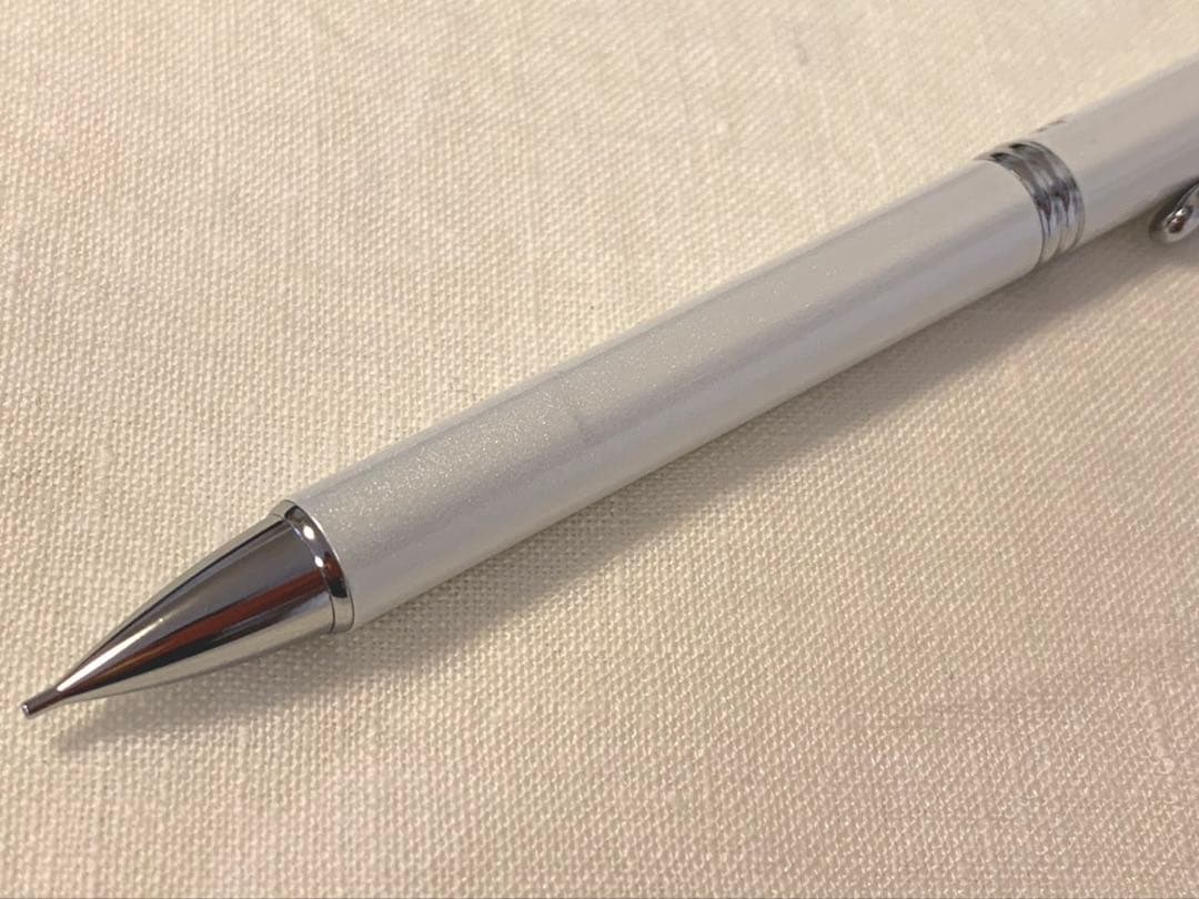 Pilot Capless Pearl White mechanical pencil 0.5 lead size with box included