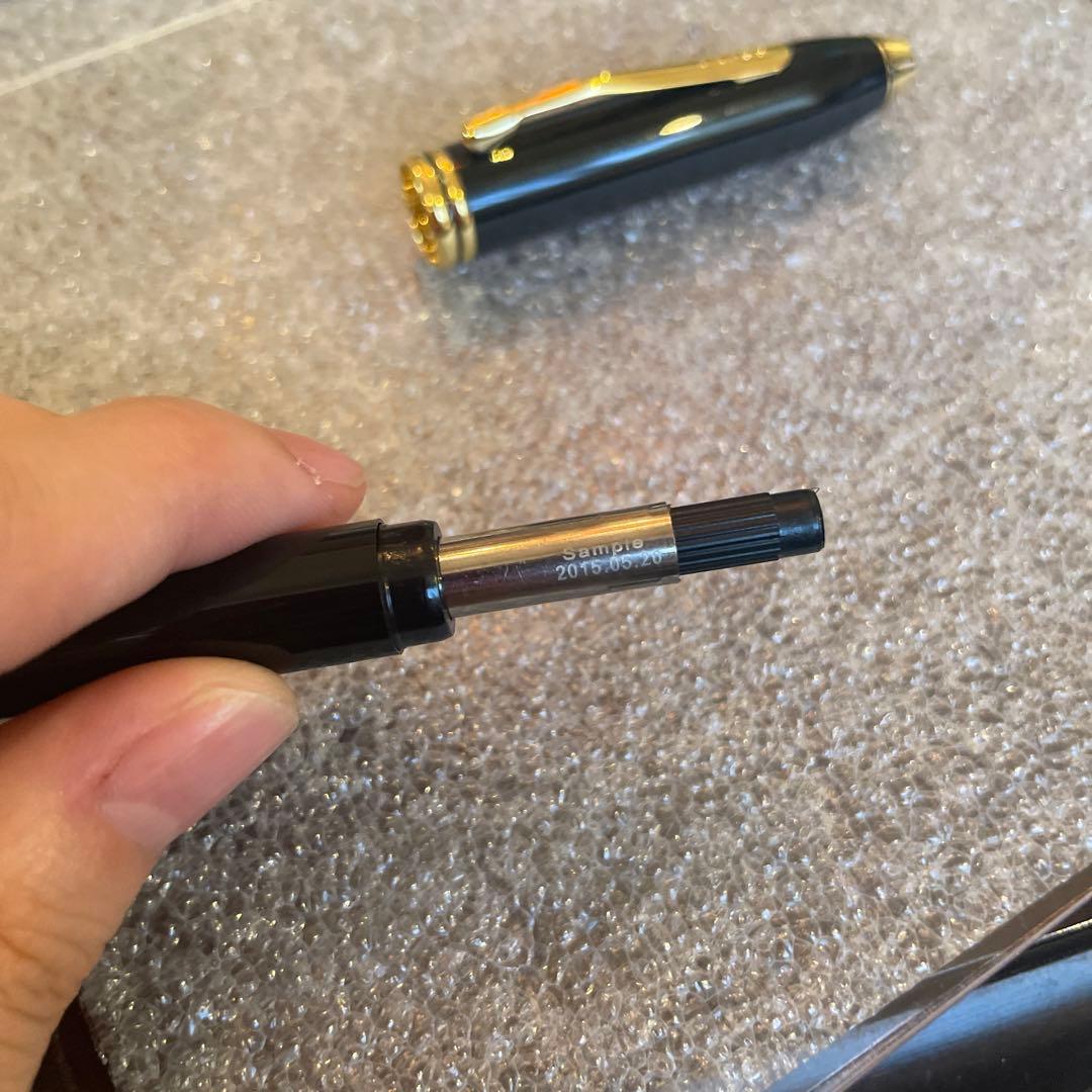 Cross Sample Stored at Home Ballpoint Pen No.60 with black oil-based ink and sleek design