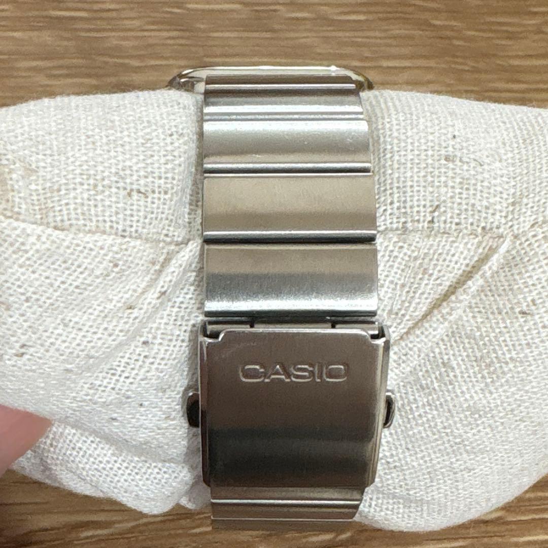 CASIO MTP-M305 Quartz Men's Watch — Japanese