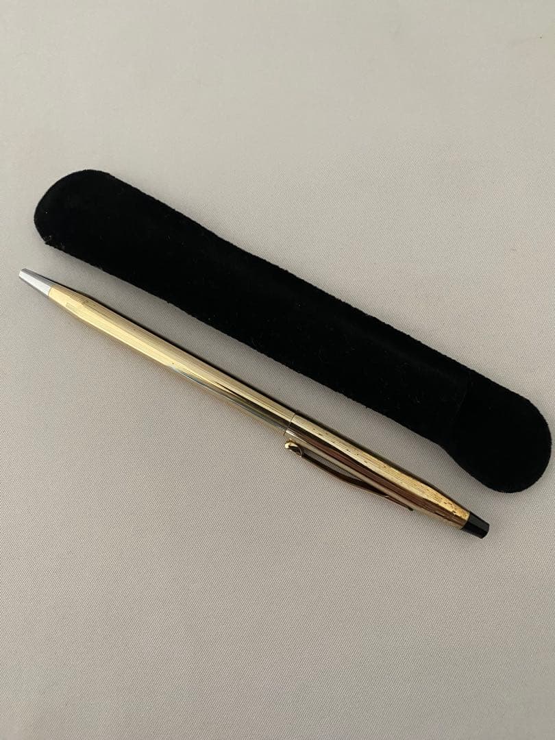 CROSS Century 10K Rolled Gold ballpoint pen with black ink, 13.2 cm length, Ireland manufacture