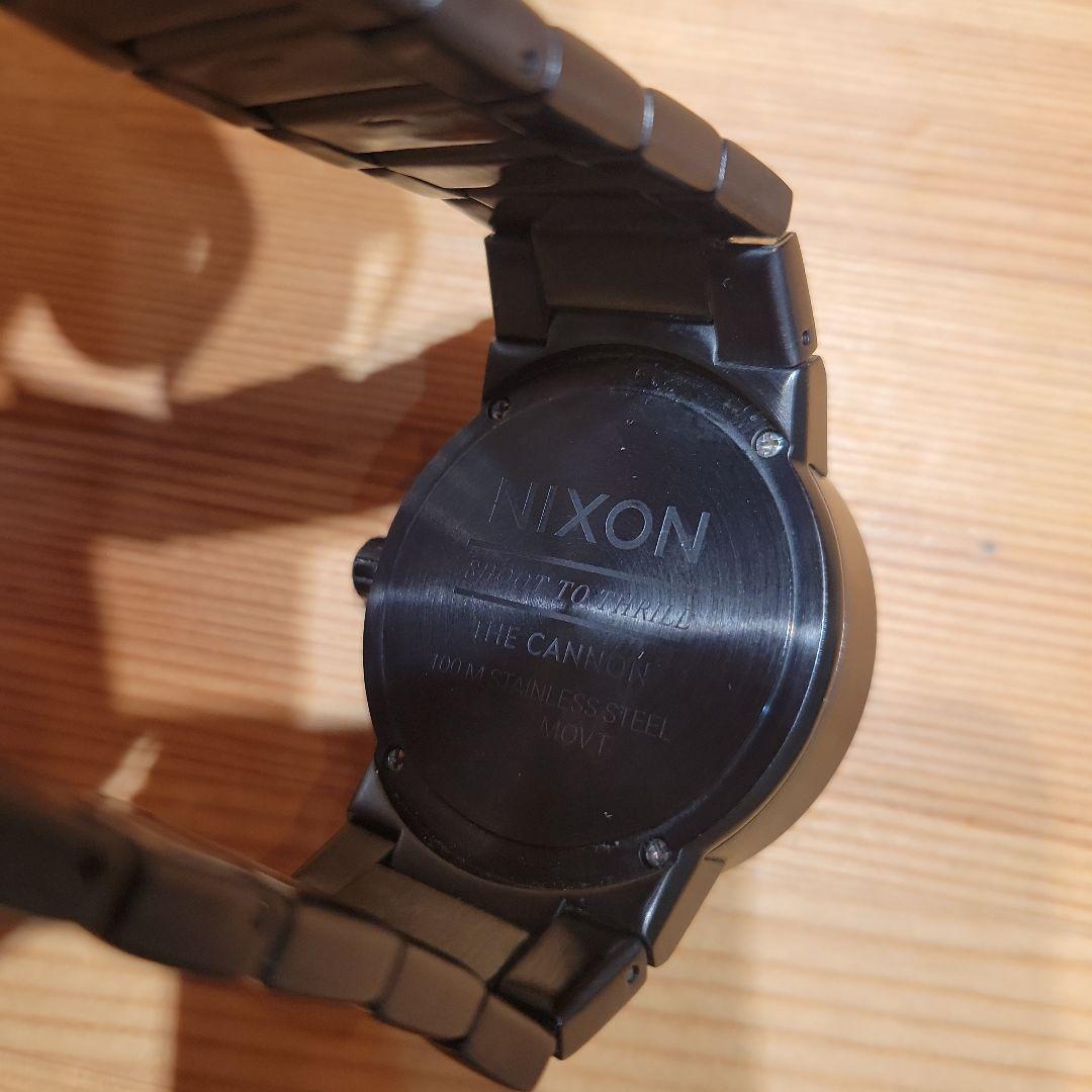NIXON SBTR009 Quartz Men's Watch — Japanese