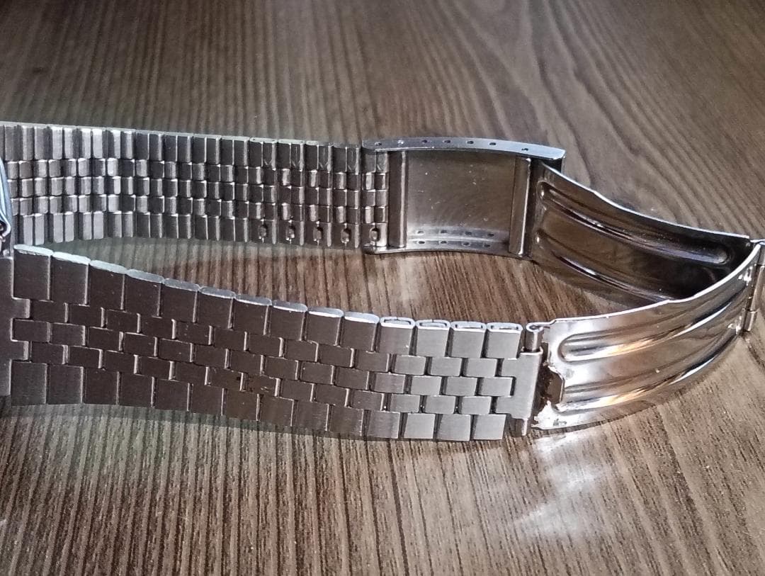 CASIO A657 160 Digital Men's Watch — Japanese