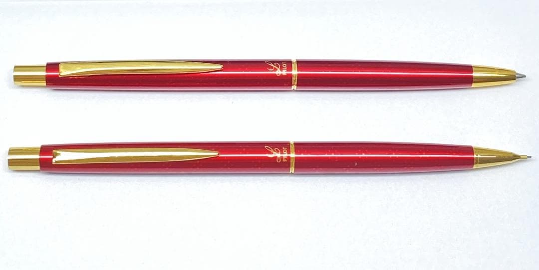 Discontinued Retro PILOT Lady ballpoint pen and mechanical pencil set with case and instruction manual