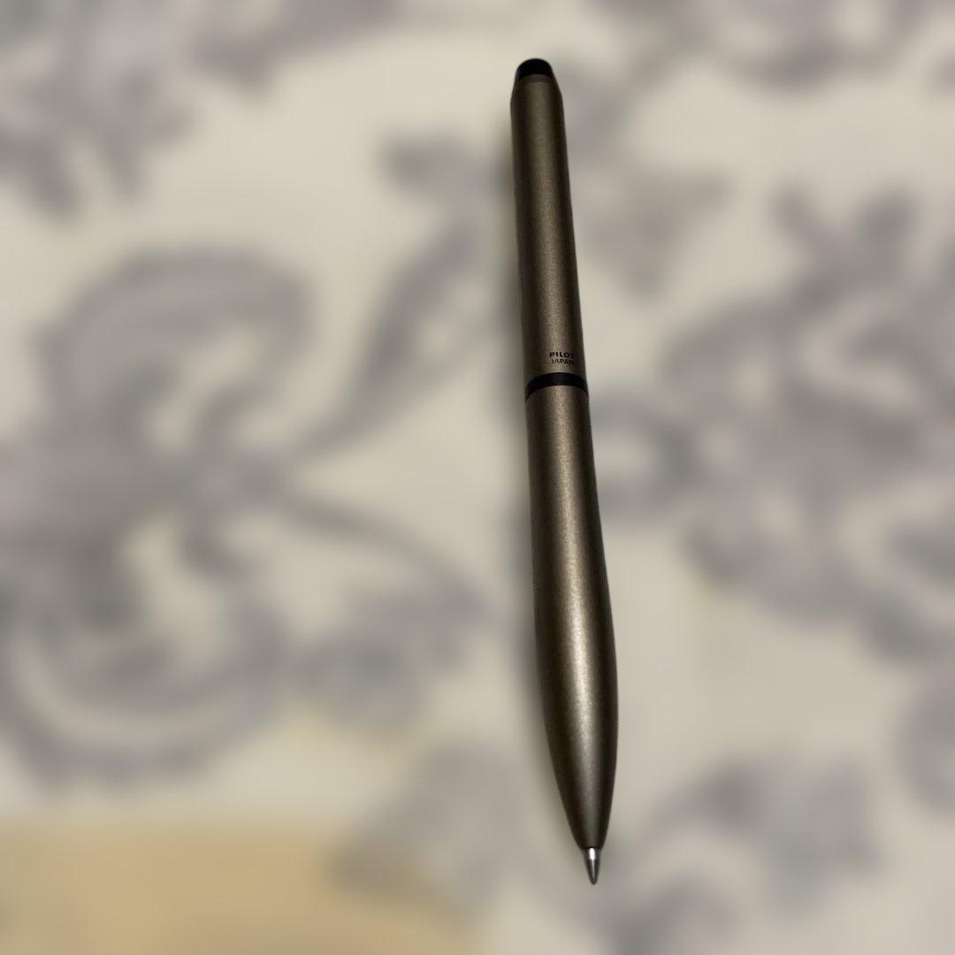 Pilot Acro Drive Limited Color pen with black ink, desert copper body, and 0.7mm pen tip