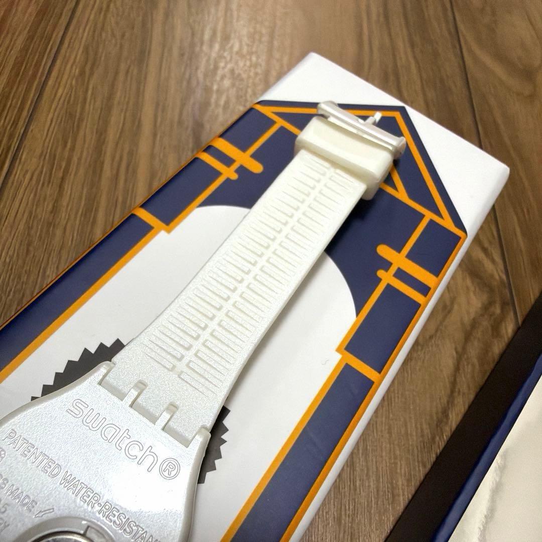 swatch Elizabeth Queen 70th Anniversary Model Quartz Men's — Japanese