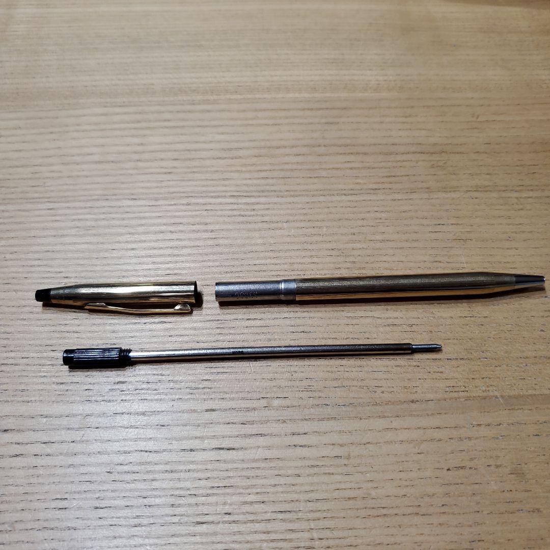Kuro Gold-plated ballpoint pen from CROSS Classic Century series in gold color, used condition, no case included