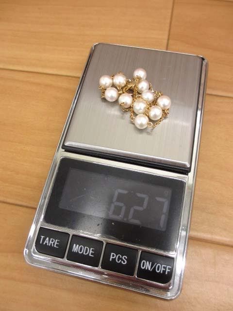 Tasaki Pearl Station Necklace in 18K gold featuring 6mm pearls on a 38cm chain