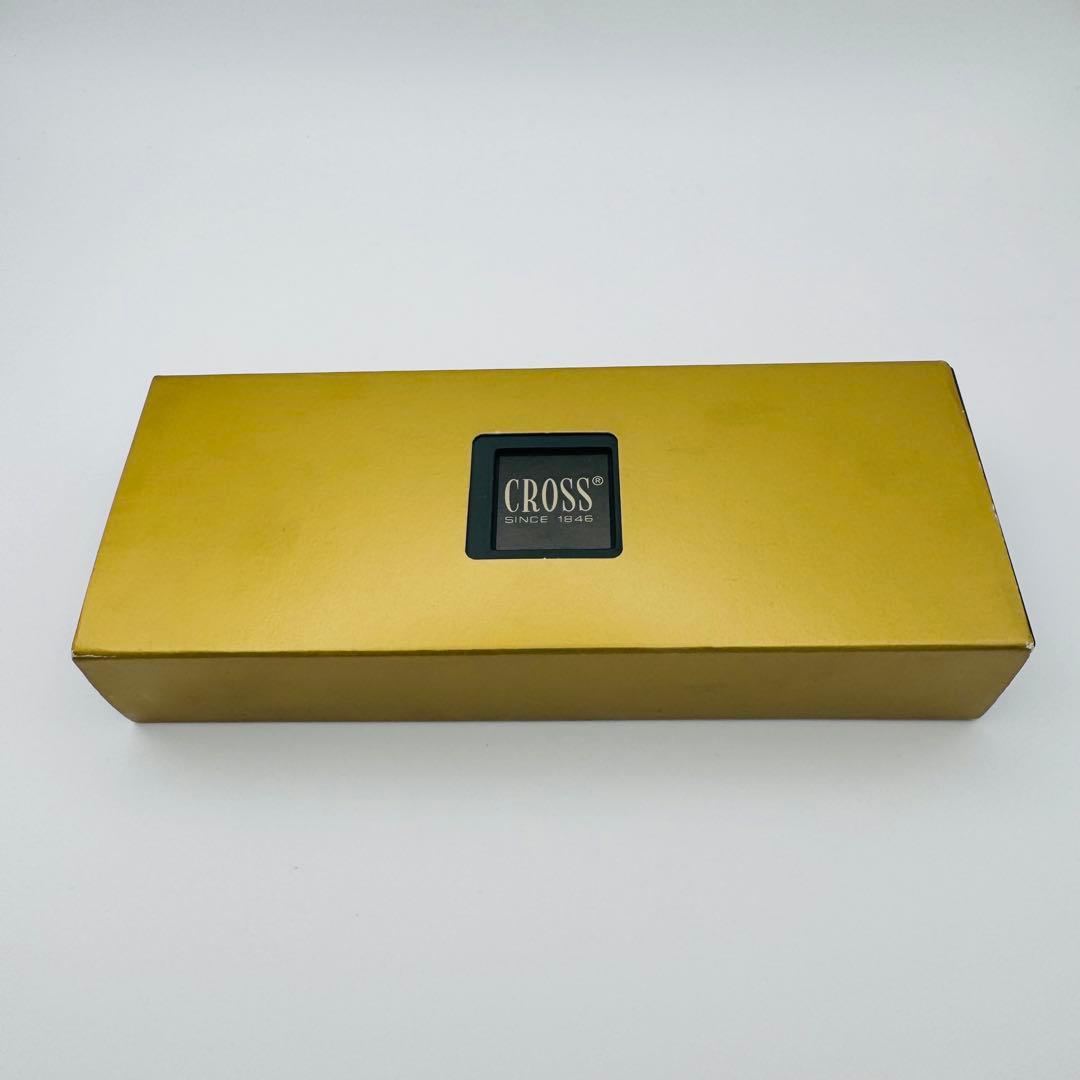 Kuro Cross Classic Century 14KT gold plated ballpoint pen with twist ink and gold color finish
