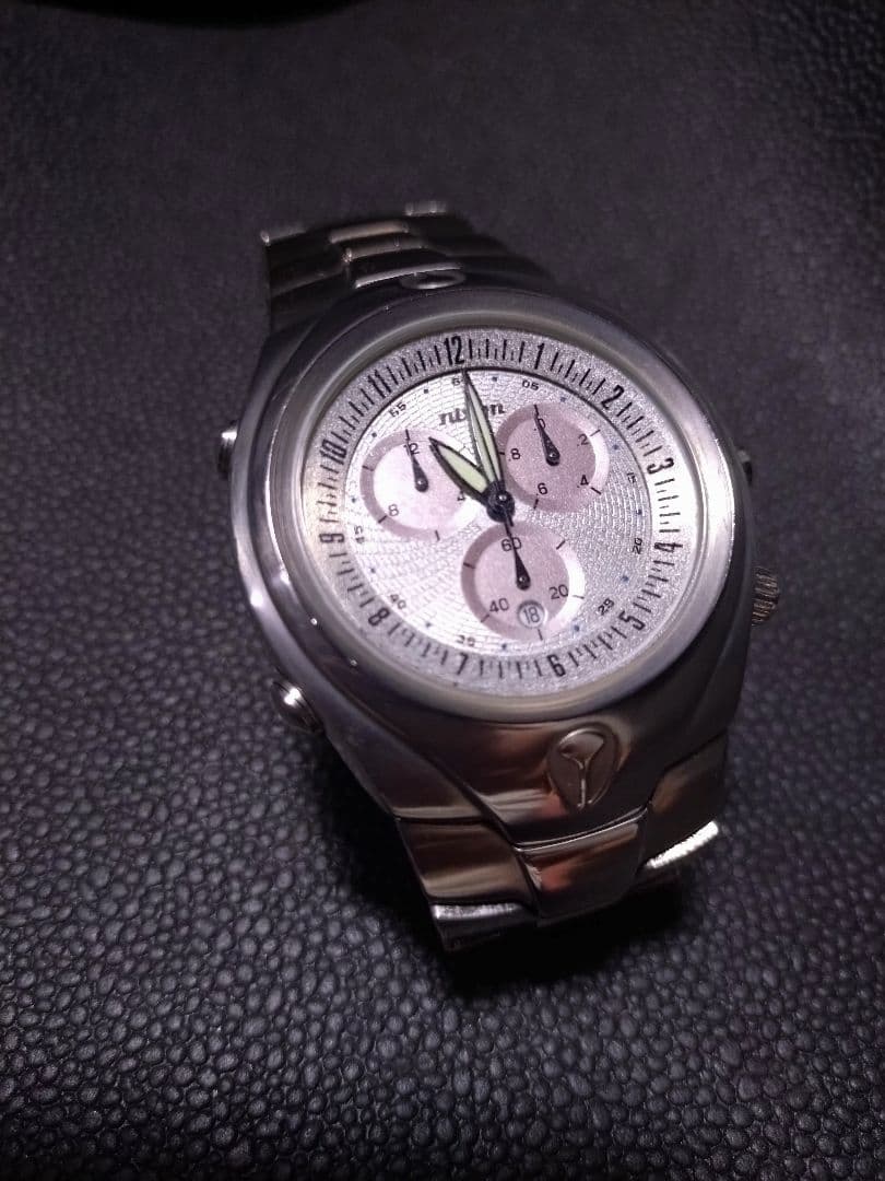 NIXON Chronograph Model Quartz Men's Watch — Japanese