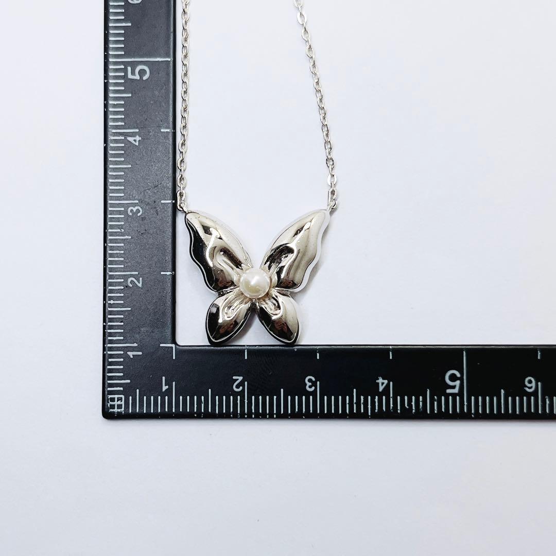 Mikimoto baby pearl butterfly necklace pendant with 4.0mm pearl on silver chain with adjustable length