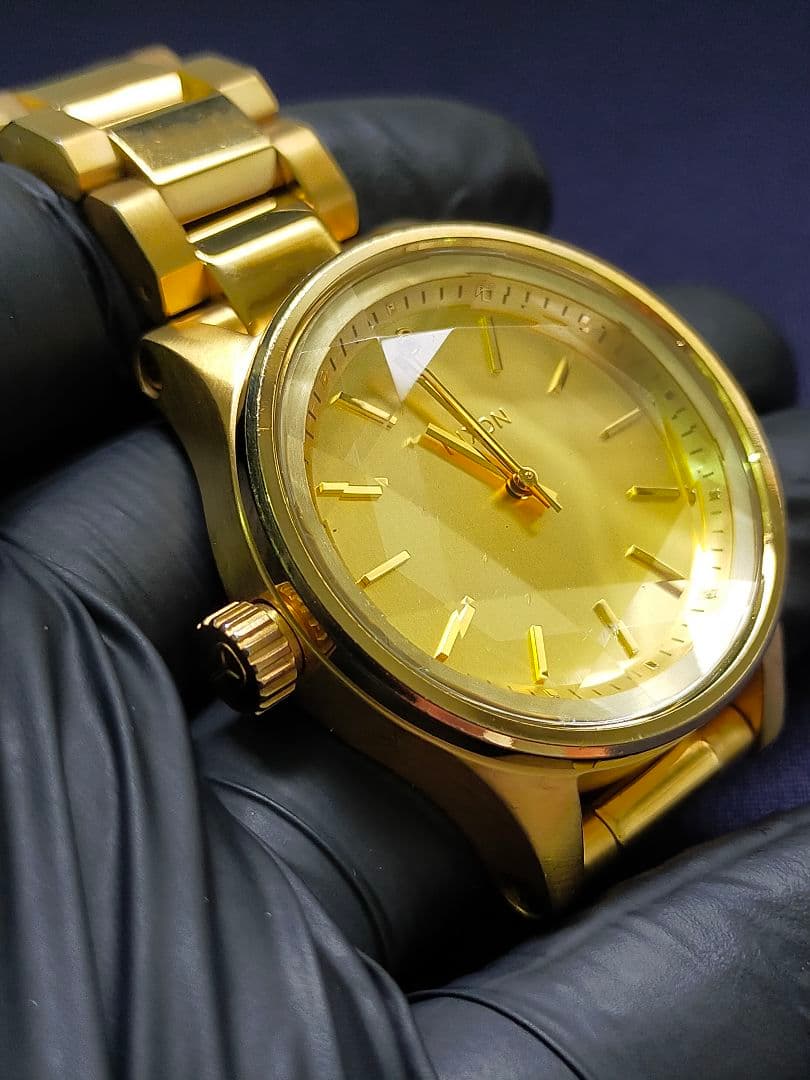 NIXON Gold Series Analog Men's Watch — Japanese