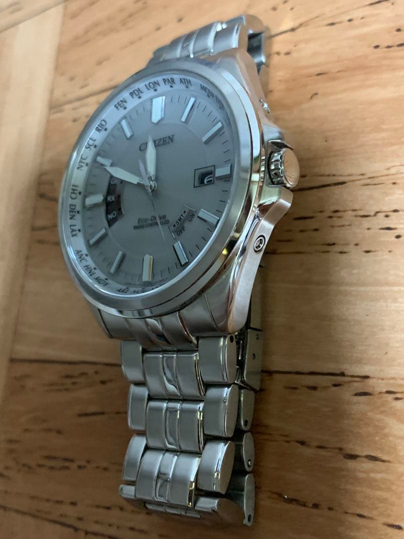 Citizen JH145-S073545 Solar Men's Watch — Japanese