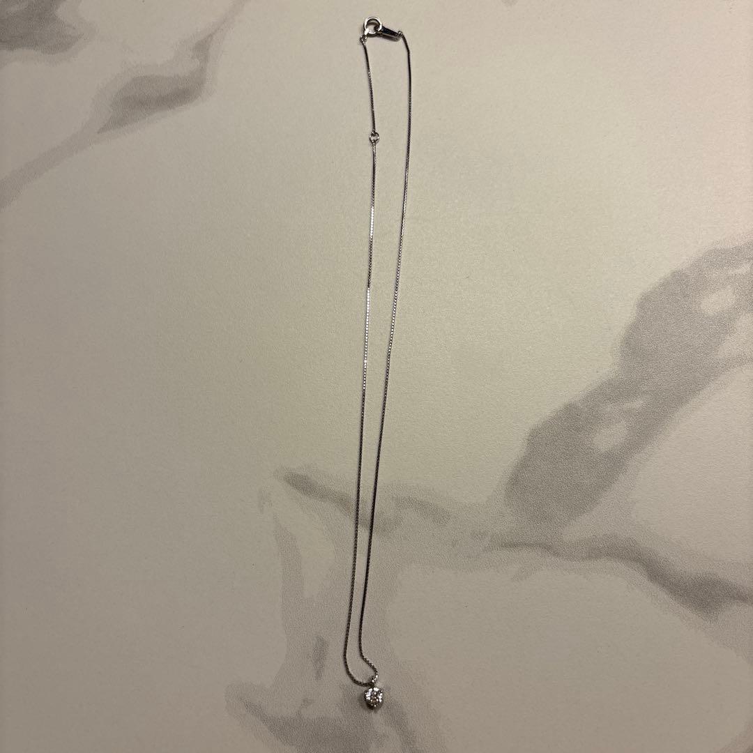 TASAKI Single Diamond Necklace in K18 white gold featuring a 0.30ct diamond pendant on adjustable chain