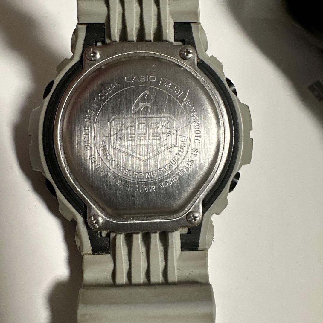 CASIO G-SHOCK カモフラージュ Digital Men's Watch — Japanese