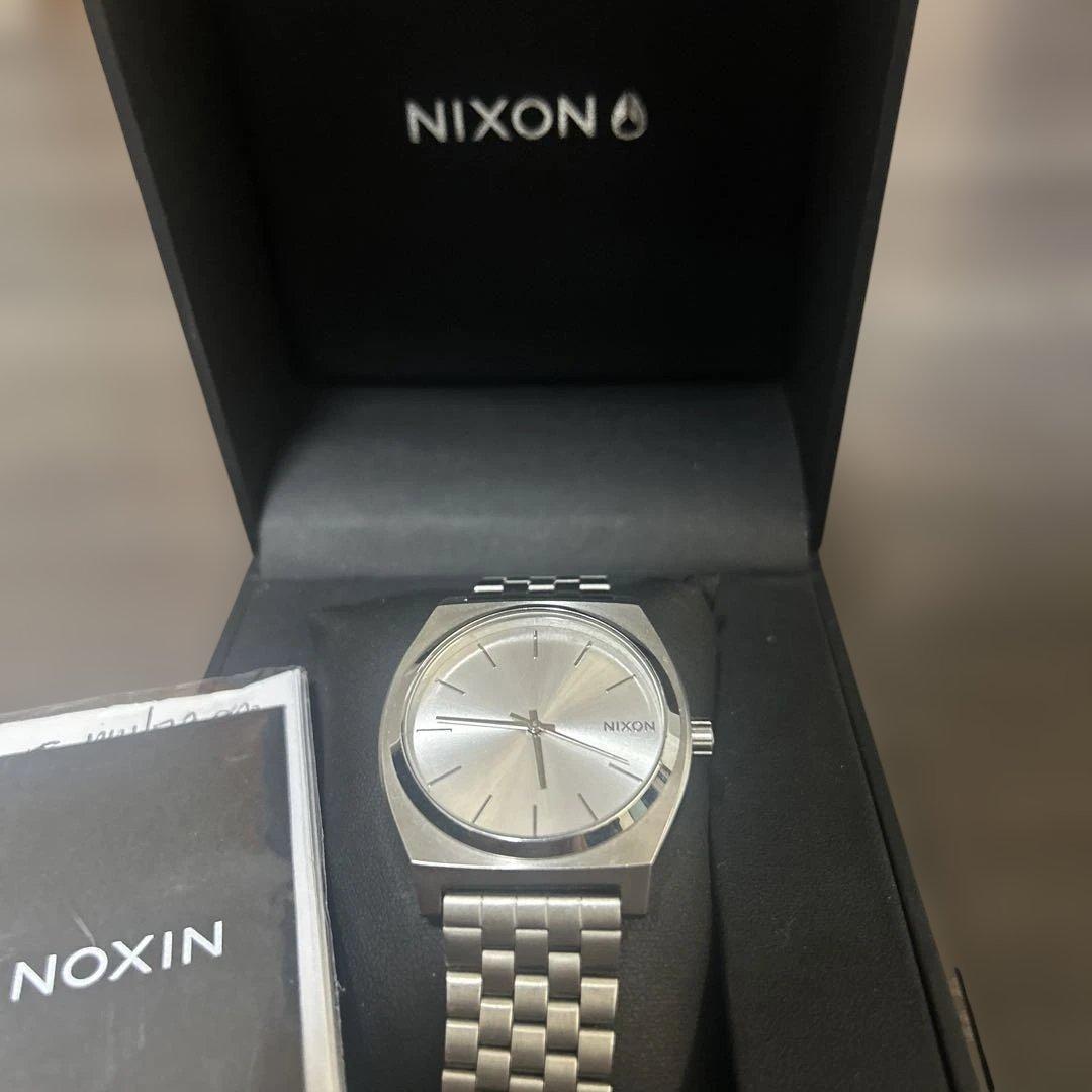 NIXON Silver Series Quartz Men's Watch — Japanese