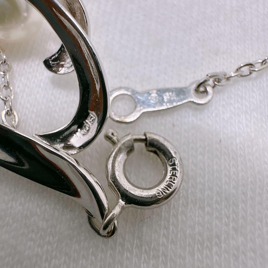 MIKIMOTO silver single Akoya pearl necklace with approximately 40cm chain on white background
