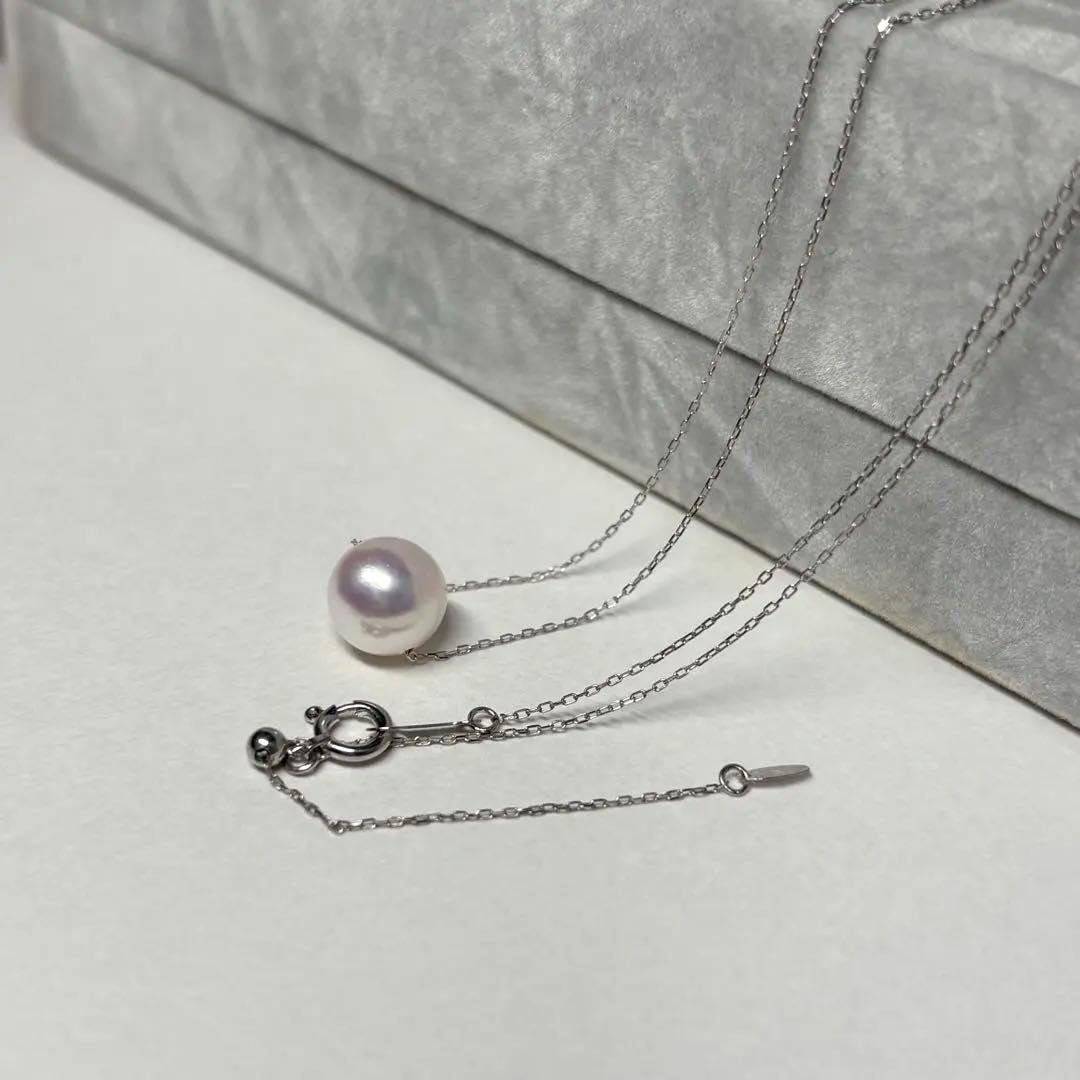 K18WG necklace with a single 8mm white pink Akoya genuine pearl on 18 karat white gold mounting