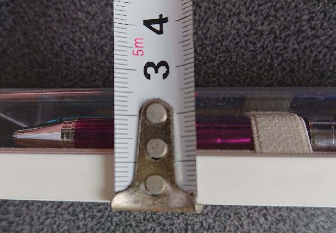 PILOT Limited Pen Set with blue gradient, violet, and white pens including Frixion Evolt and Dr. Grip models