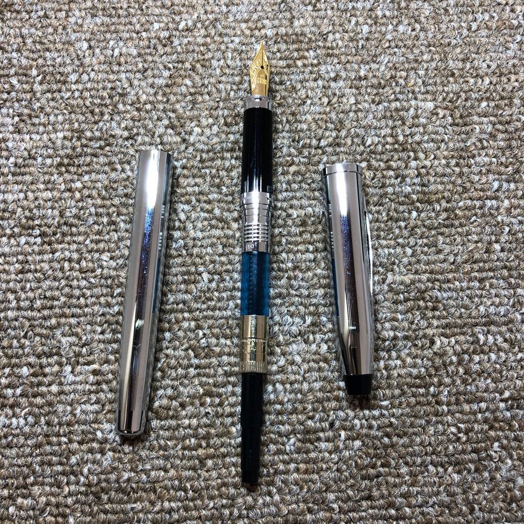 CROSS Century II fountain pen in black with silver trim, converter, and original box