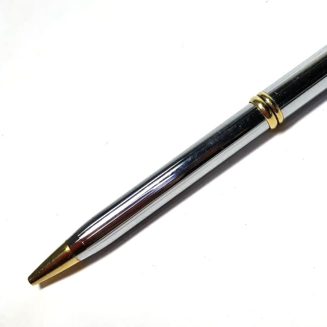CROSS Old Logo Townsend ballpoint pen with metal body and oil-based ink made in Ireland