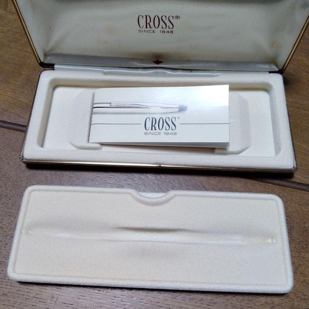 CROSS Classic Century 1502 ballpoint pen in gold with 14K plating shown with protective case