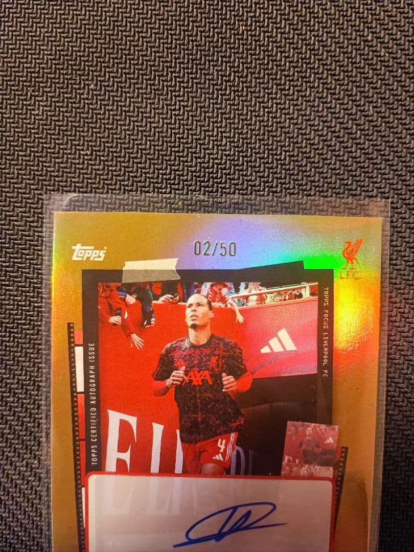 Virgil van Dijk Signature 50şı Topps Focus Liverpool — Japanese